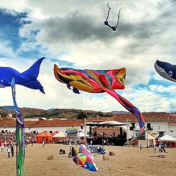 villa de Leyva cometas